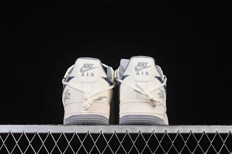 All categories Nk Air Force 1 Air Force series Nk Air Force 1 Low Air Force low-top Nike Air Force 1'07 Low LV joint flower blue hook drawstring Air Force 1 low-top casual sneakers DM6868-064